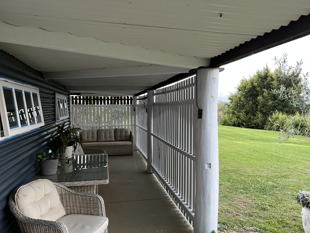Hinterland Haven covered patio